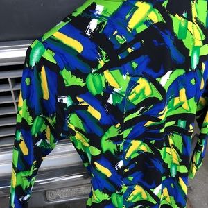 Size small.. never been worn blouse.   Designer Peter Nygard